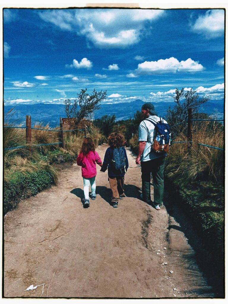 Family walk in telefrico