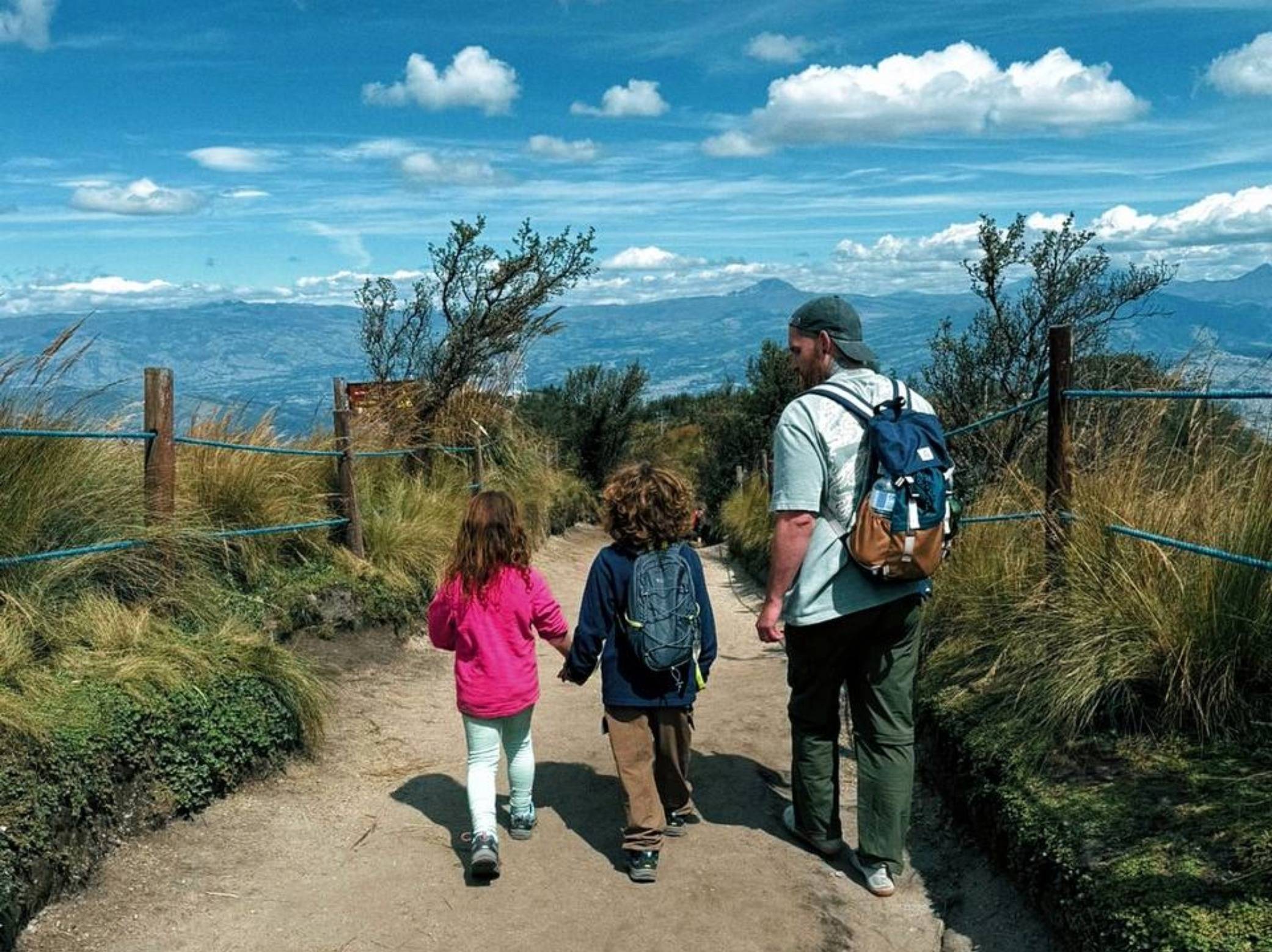 What to Expect at the Top (4,000m Above Quito)​