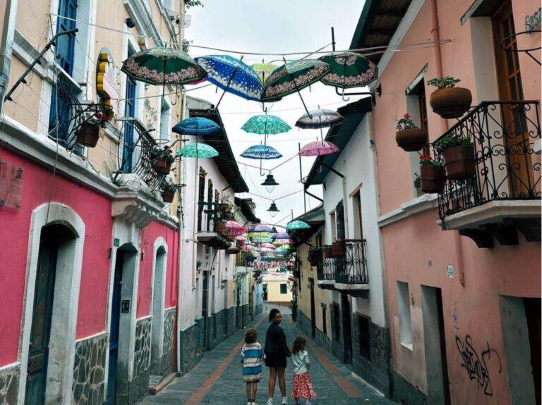 calle de ronda quito