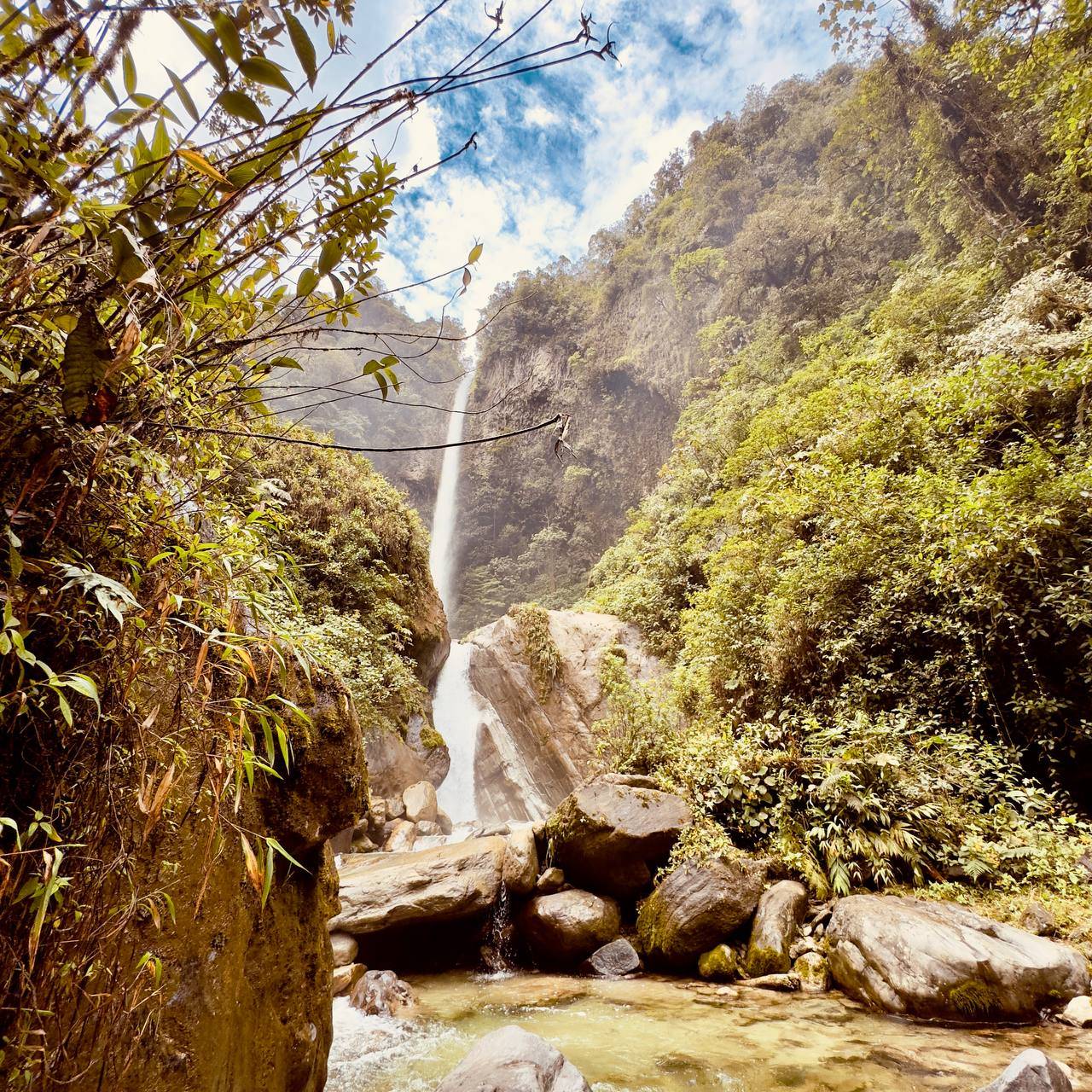 Cascada MAchay