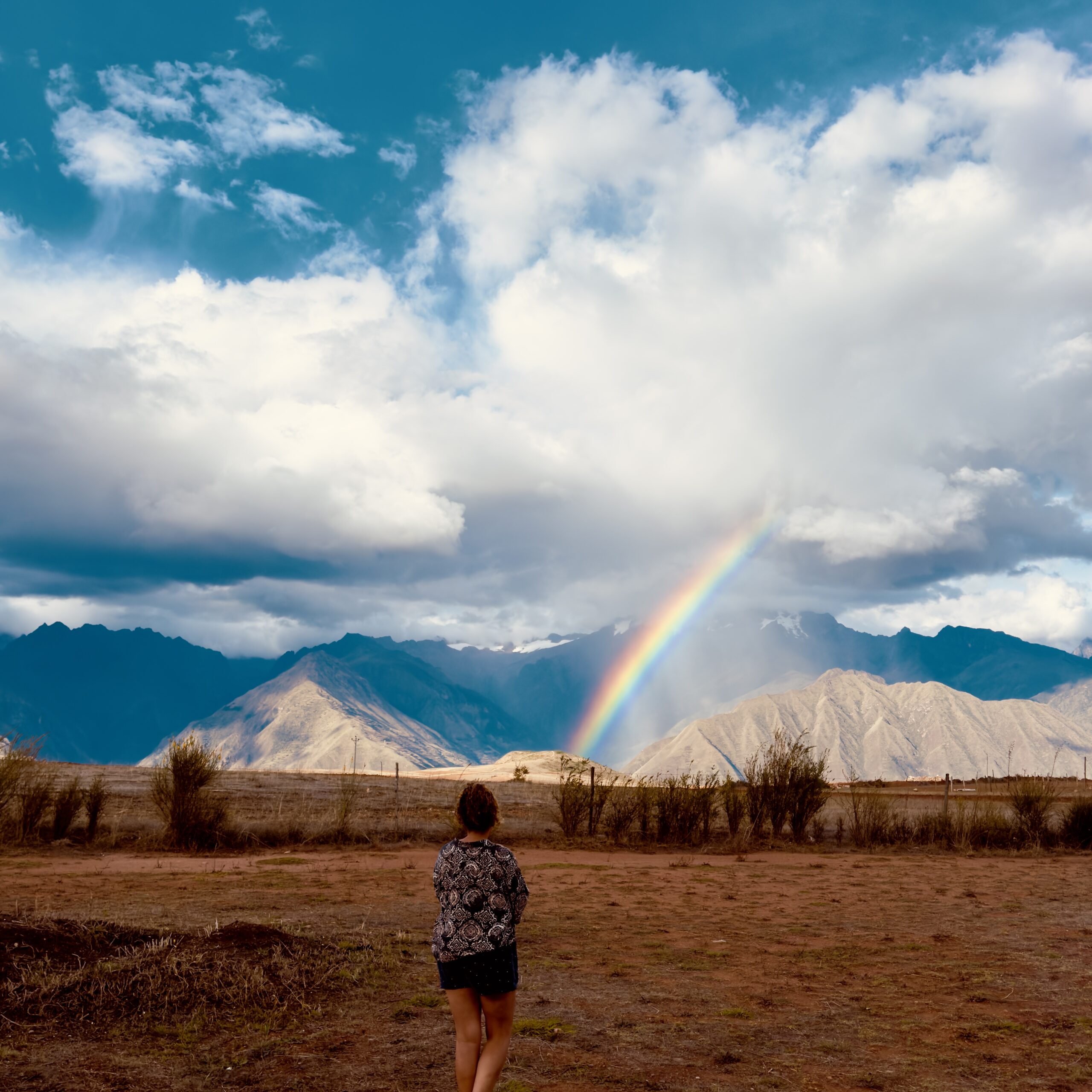 Maras stay with kids