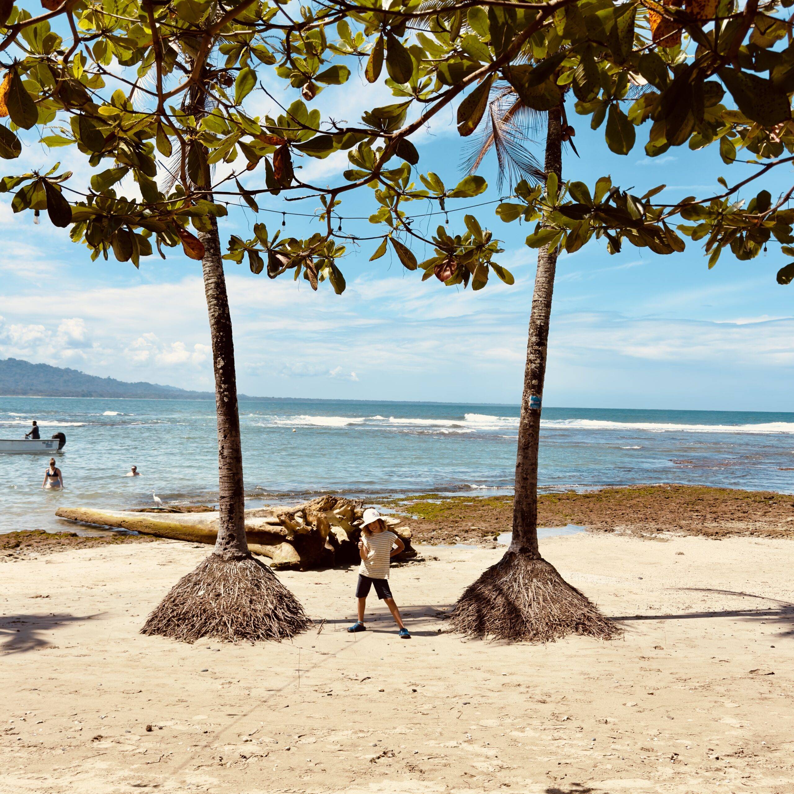 Is costa rica safe to travel with kids