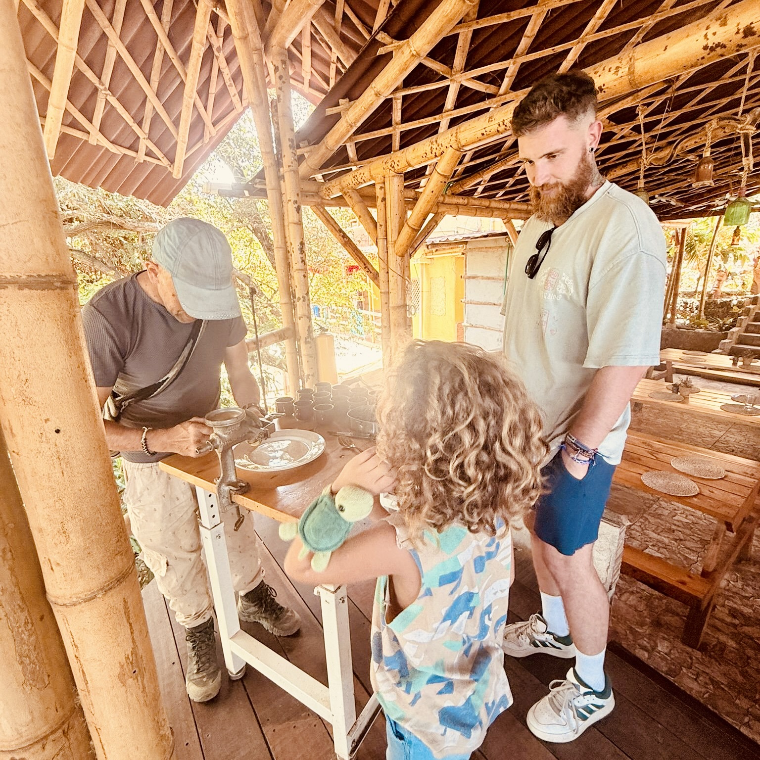 how to avoid roaming charges