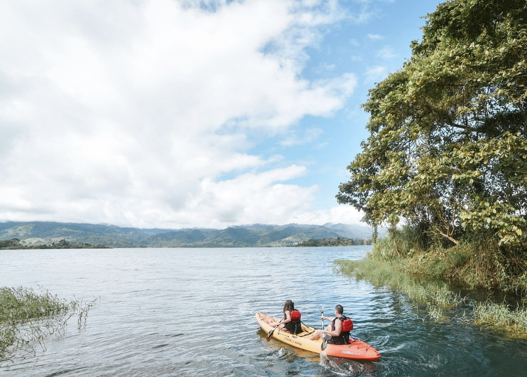 Kayak lake arenal