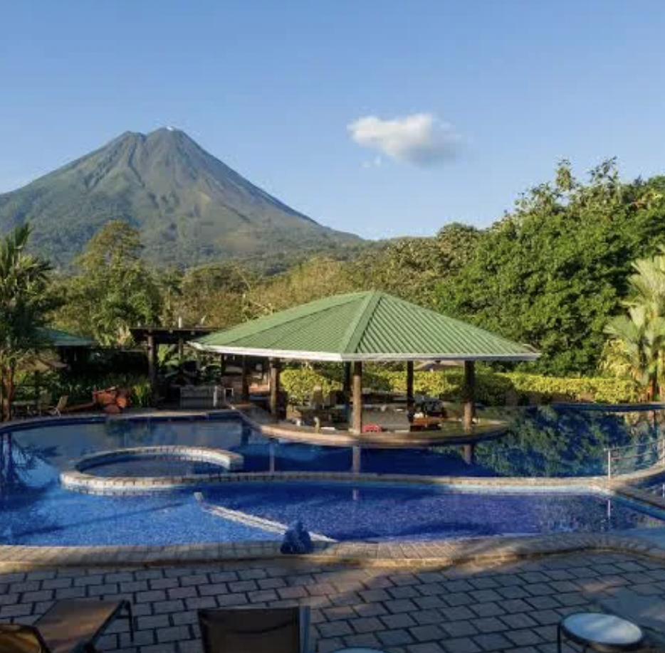 Arenal Manoa Resort & Hot Springs