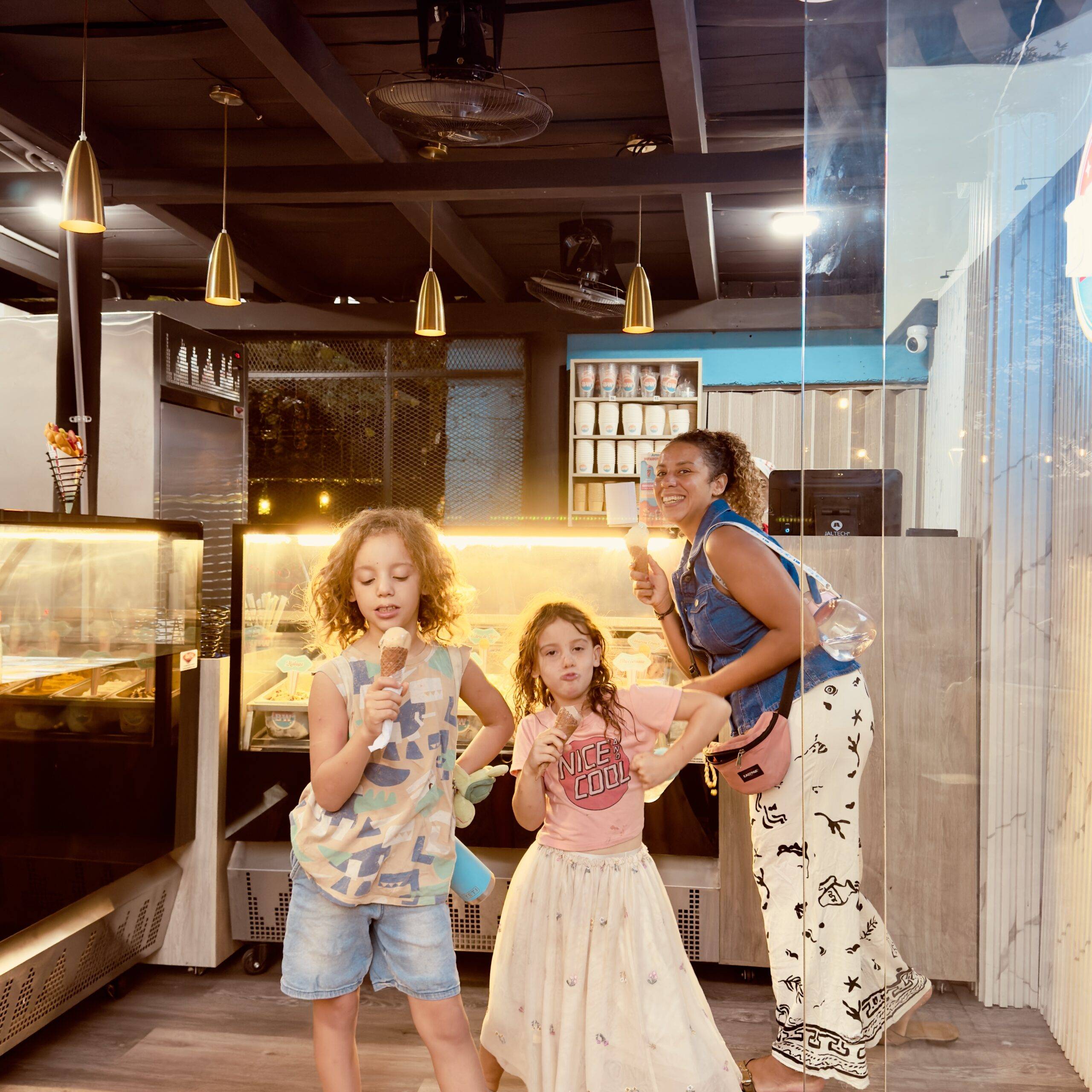 Santa Marta with kids