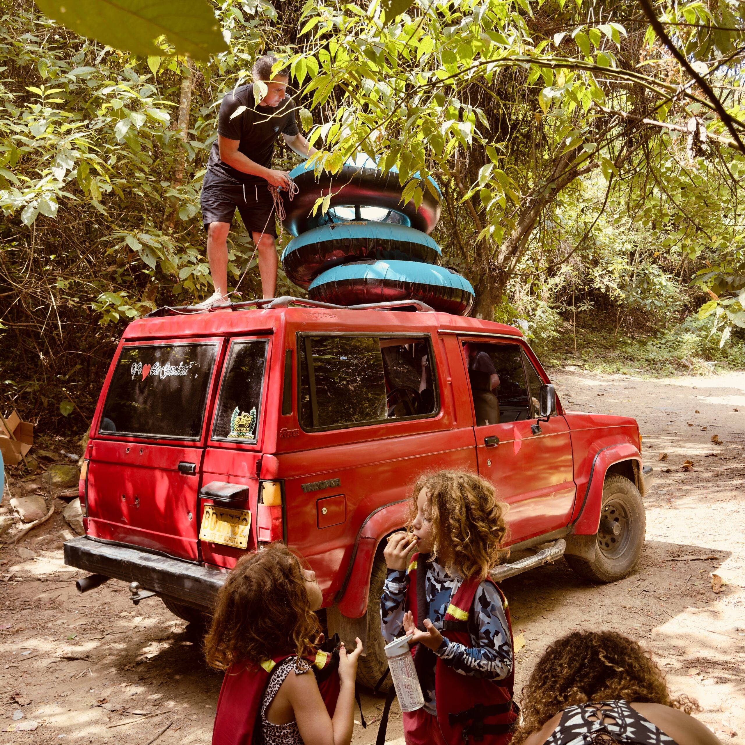 Tubing in palomino